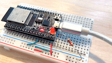 ESP32でLチカしている動画