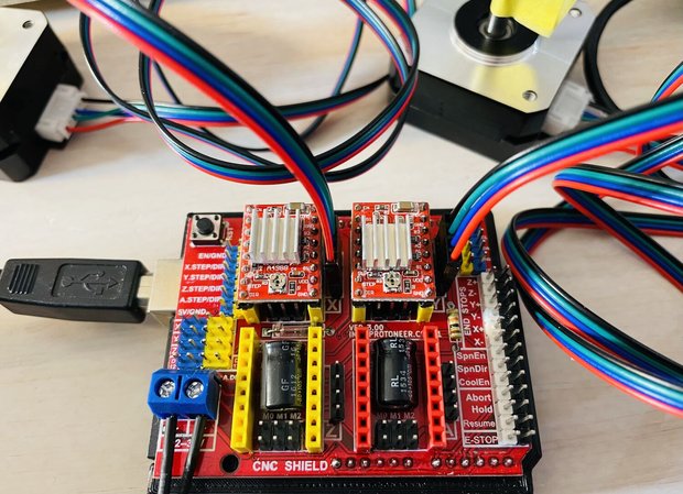 CNCシールドとモータドライバ、そしてステッピングモータの配線
