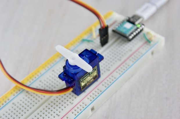 ArduinoでマイクロサーボモータSG90の使い方