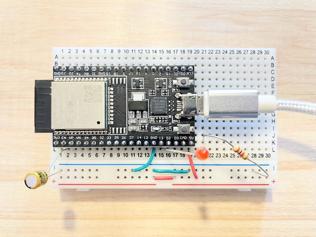 SAD-101を使ってESP32とLEDを配線