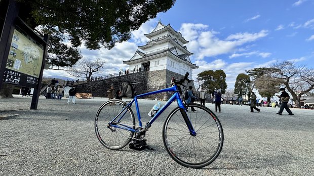 小田原城と自転車