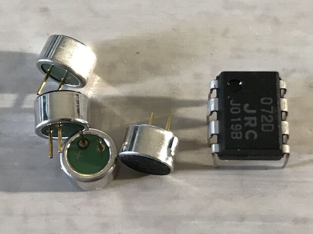 WM-61A相当品、小型なECMだが迫力のある音にびっくり!