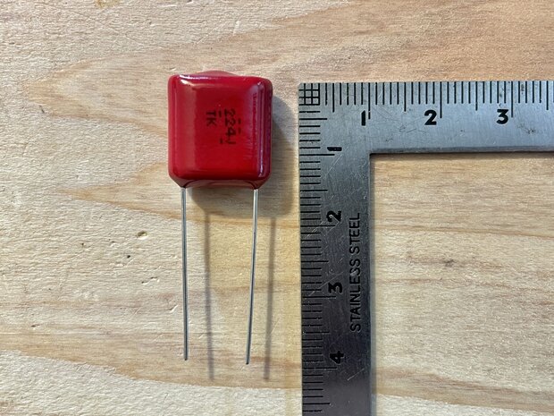 東信工業 ポリプロピレンフィルム 0.22uF/100V UPZシリーズ