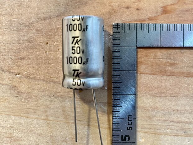 東進工業 1000uF/50V オーディオ用ハイグレード品 UTSJシリーズ