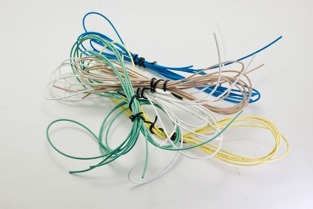 パステルカラーのより線AWG22（秋月電子通商）